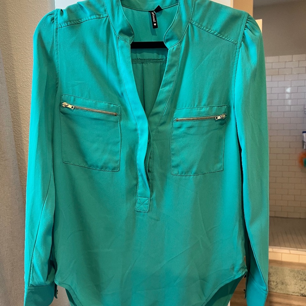 Heart Soul Green Top (S)